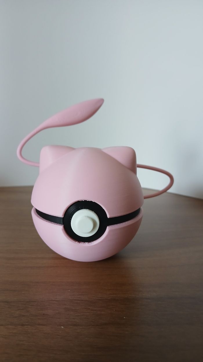 Pokeball Mew