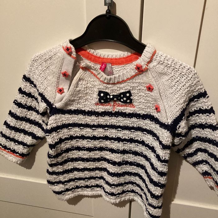 Pull en 9 mois