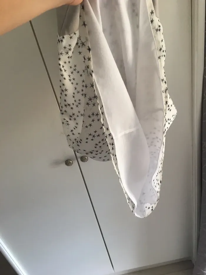 Robe droite fluide epaules dénudées cop copine - photo numéro 10