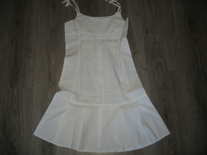 ROBE BLANCHE FILLE "DDP" - 14 ANS - n°02 - photo numéro 4