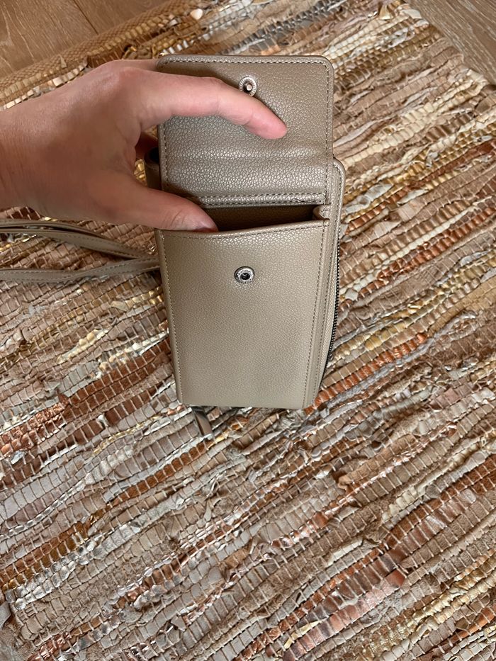 Pochette téléphone - photo numéro 3