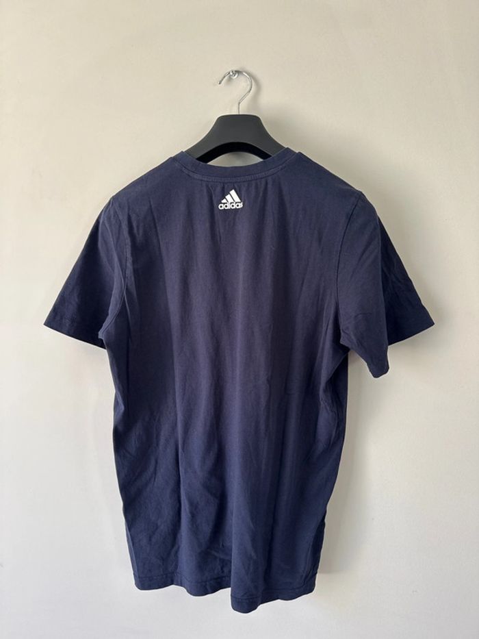 👕 TEE-shirt homme - adidas - très bon état - bleu marine- taille M - photo numéro 9