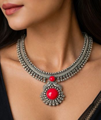 Collier ethnique vintage