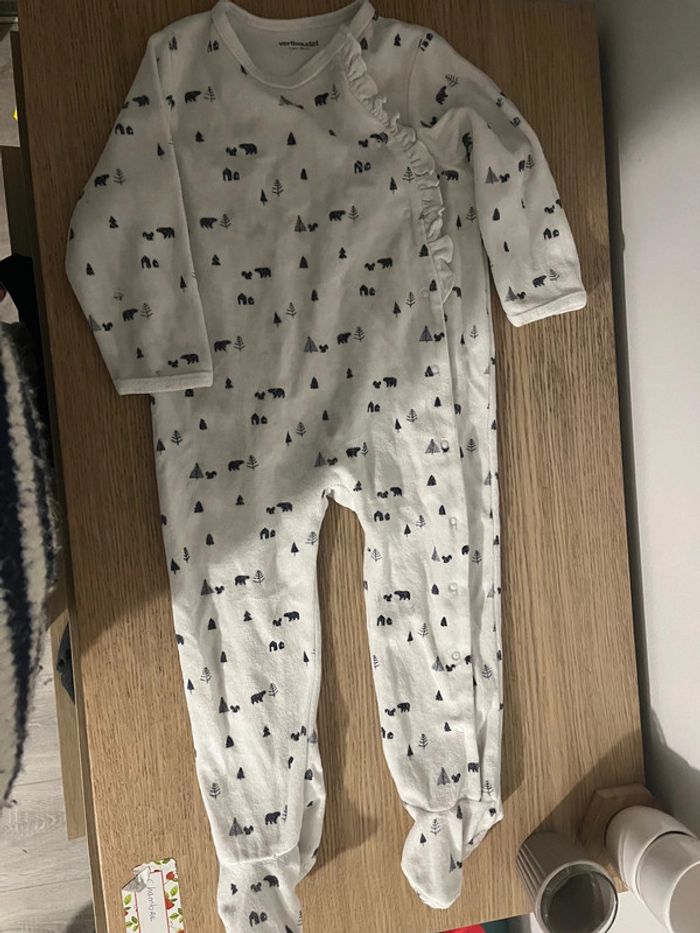 Pyjama 2 ans - photo numéro 2