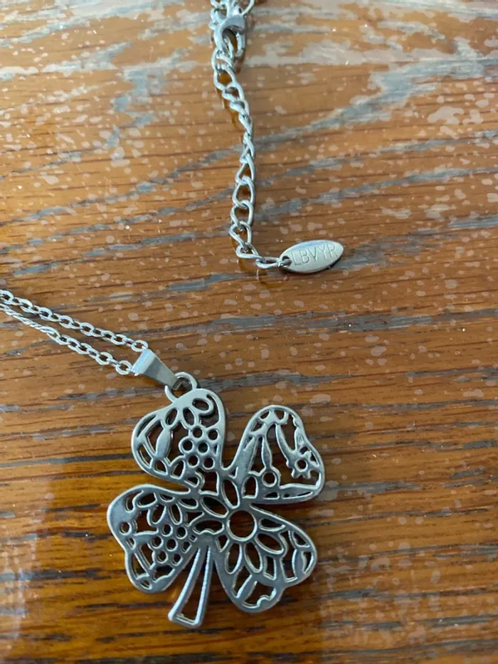 Collier trèfle - photo numéro 4
