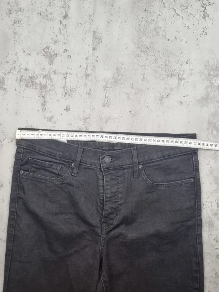 Jean Levi’s 312 Shaping Slim Noir – Taille 42 Femme - photo numéro 8