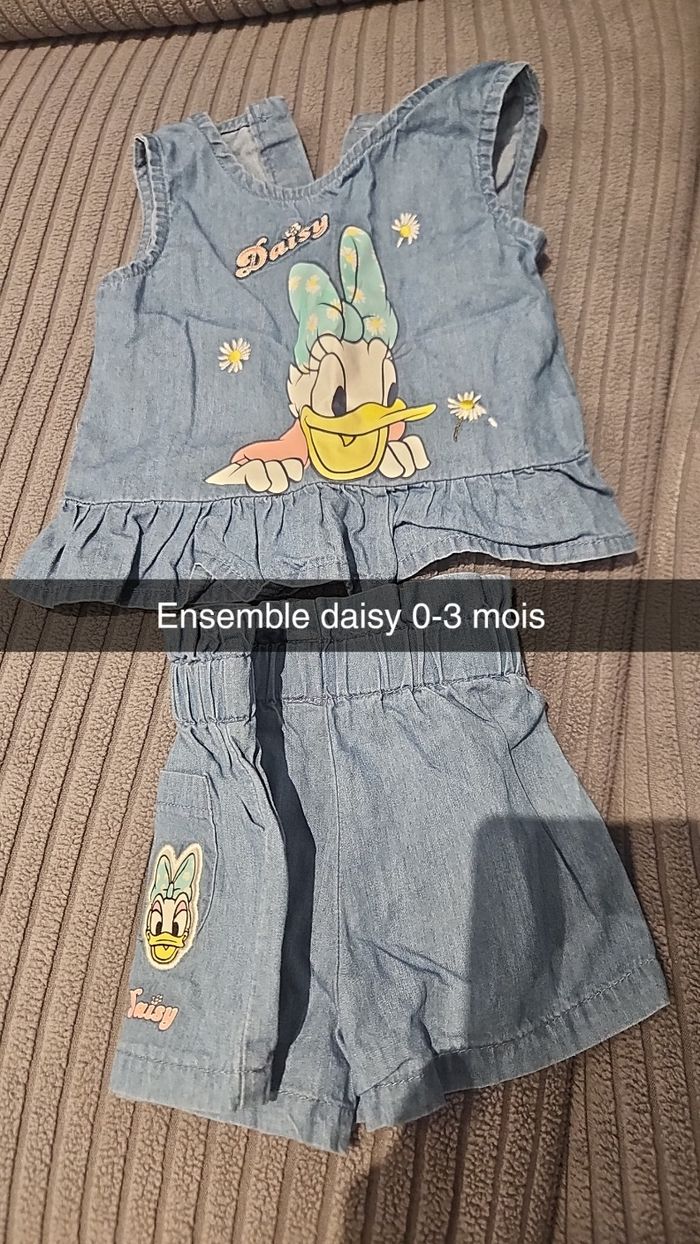 Vêtements bébé 1 à 3 mois - photo numéro 5