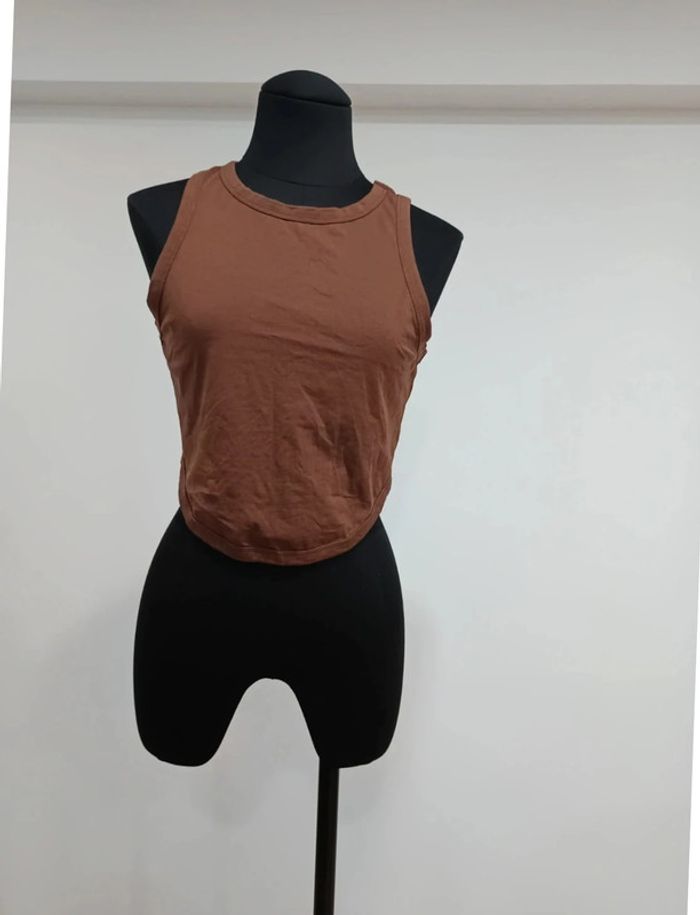 Top neuf taille S - photo numéro 2