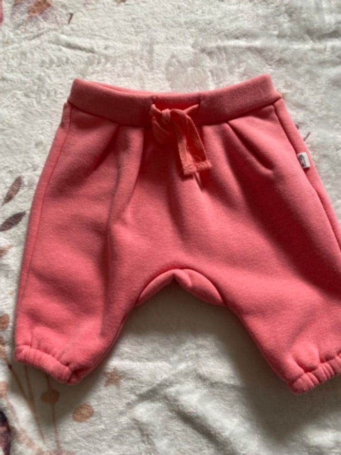 Pantalon sarouel 1 mois tape à l’œil