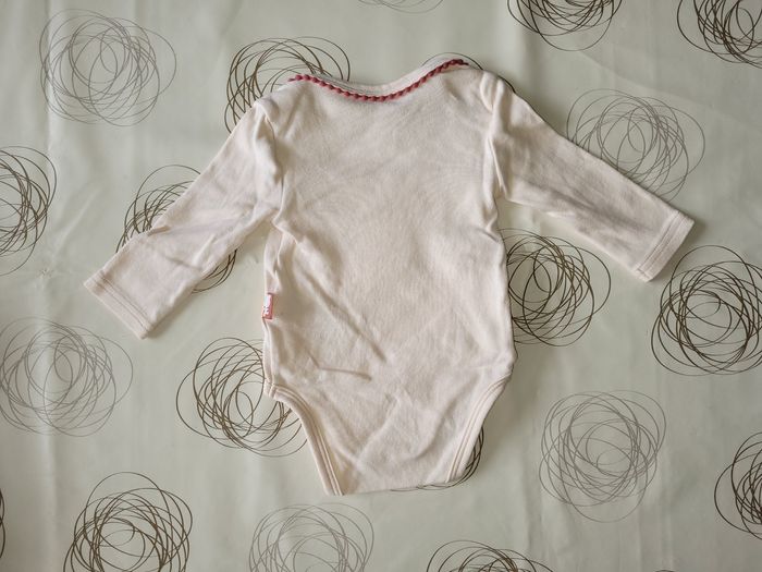 Lot 2 bodies manches longues / Taille 6 mois - photo numéro 4