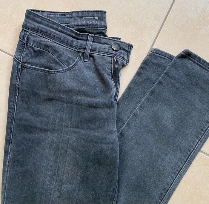 Jean Levi's mid rise skinny W27 L32 - photo numéro 2