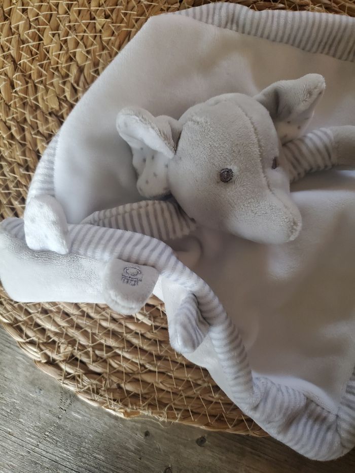 Doudou éléphant - photo numéro 4