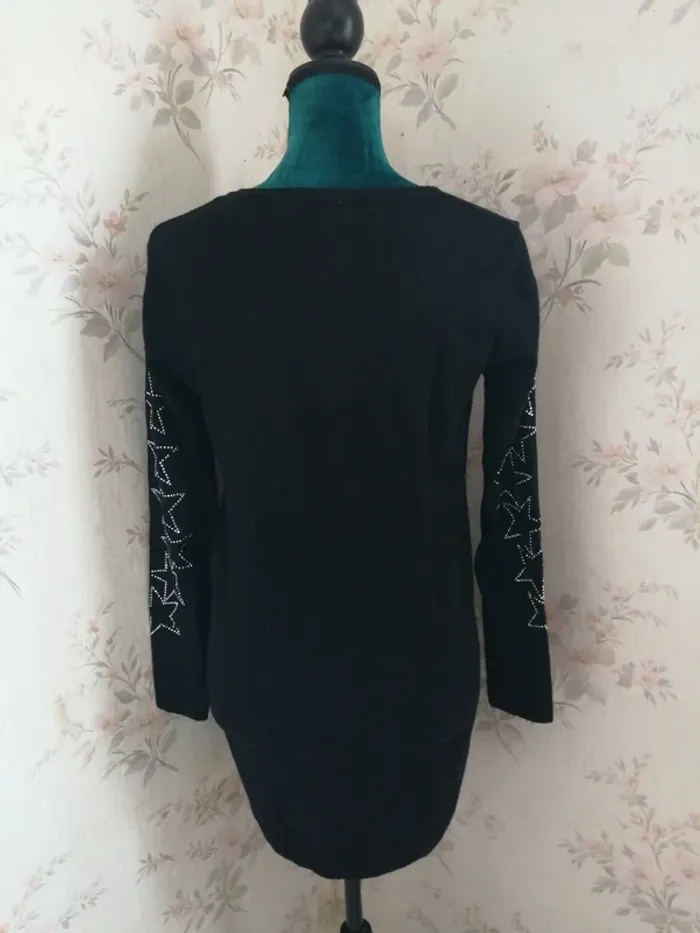Robe pull noire à strass avec numéro 89 / estelle / (M-L) - photo numéro 8