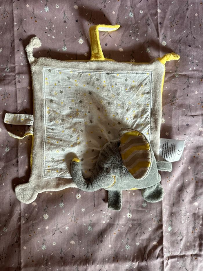 Doudou éléphant Kinousses