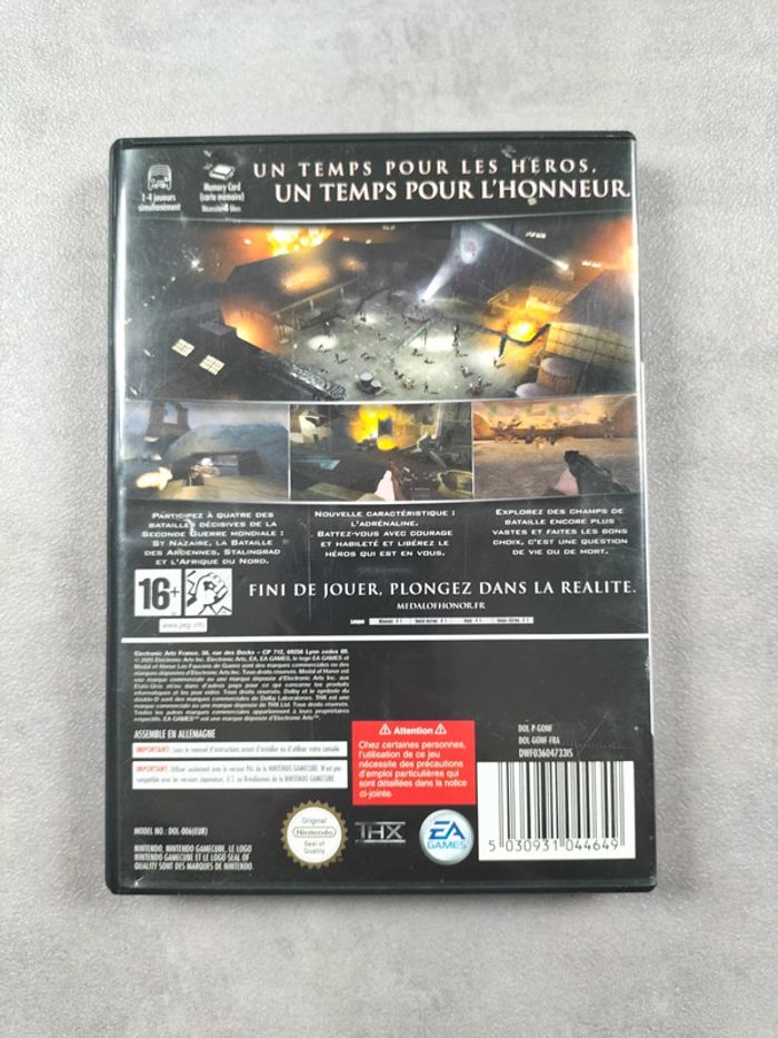 Jeu GameCube – Medal of Honor : Les Faucons de Guerre - photo numéro 2