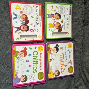 Lot de 4 livres d’écriture