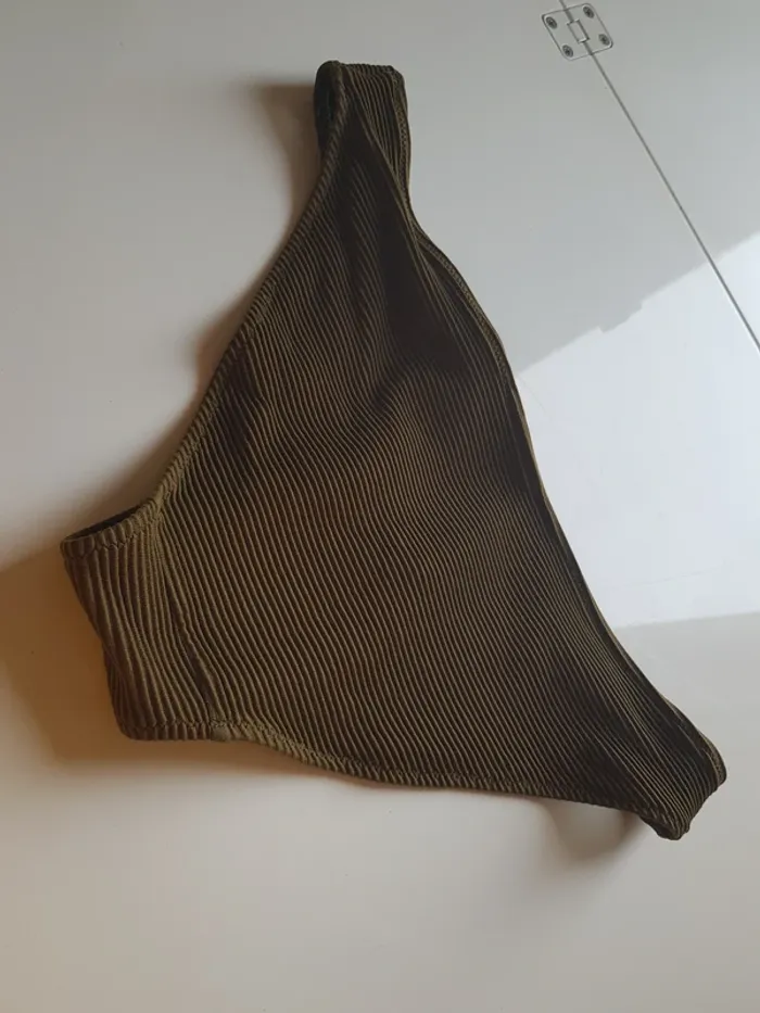 Bas de maillot 2 pièces / bikini - photo numéro 4
