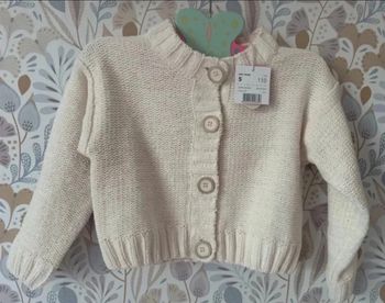 Joli gilet neuf DPAM 5 ans