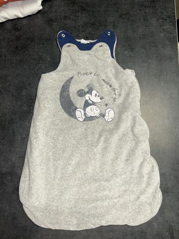Gigoteuse Mickey