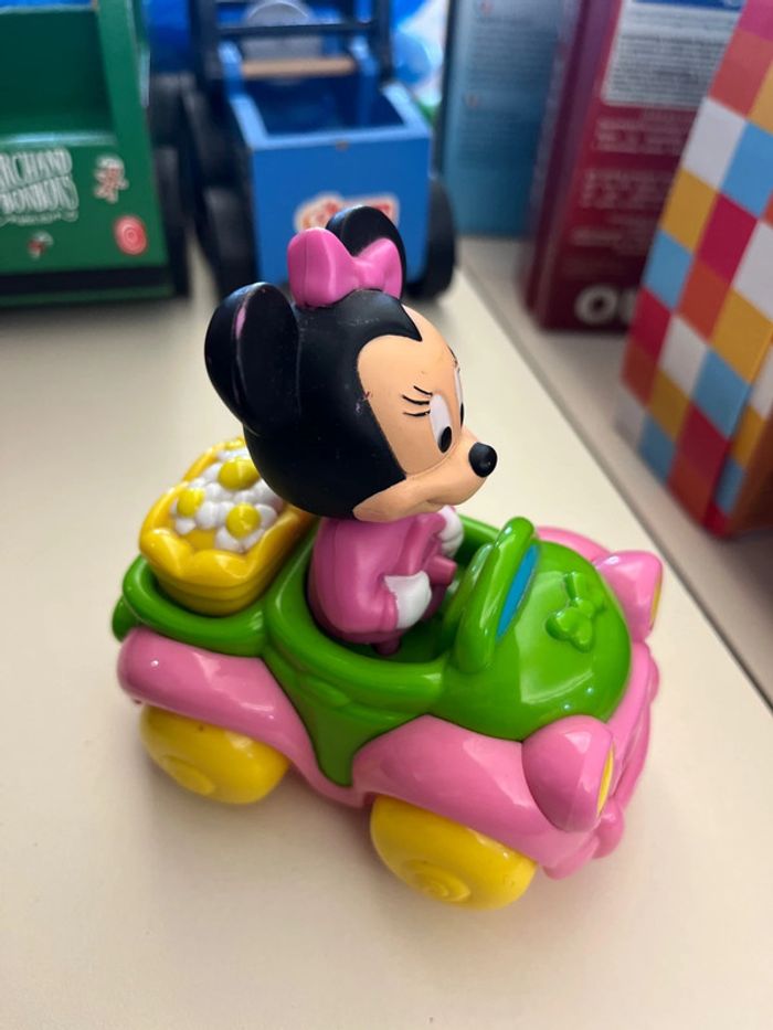 Voiture Minnie