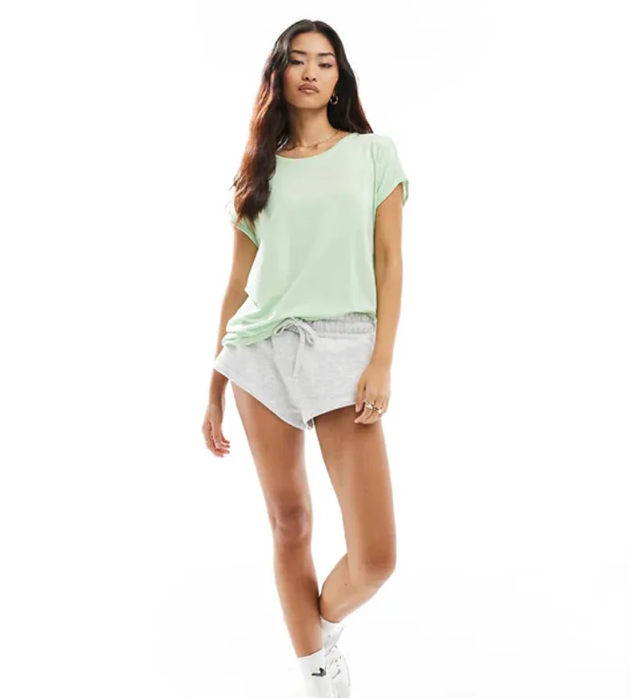 T-shirt Vero Moda à col rond - Vert pastel Taille L Neuf - photo numéro 2
