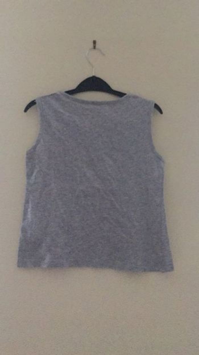 Teeshirt sans manches gris - photo numéro 3