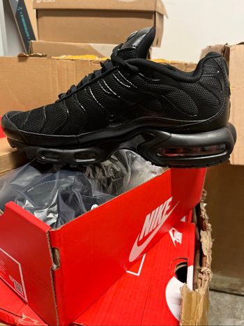 Tn fulls black