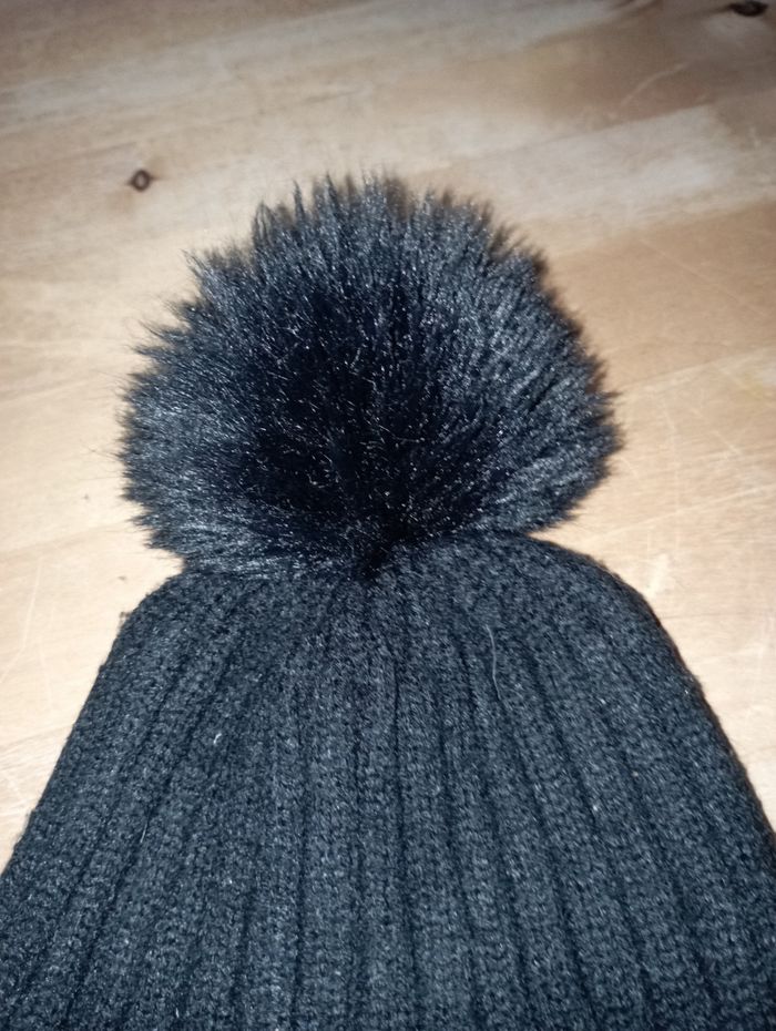 Bonnet - photo numéro 3