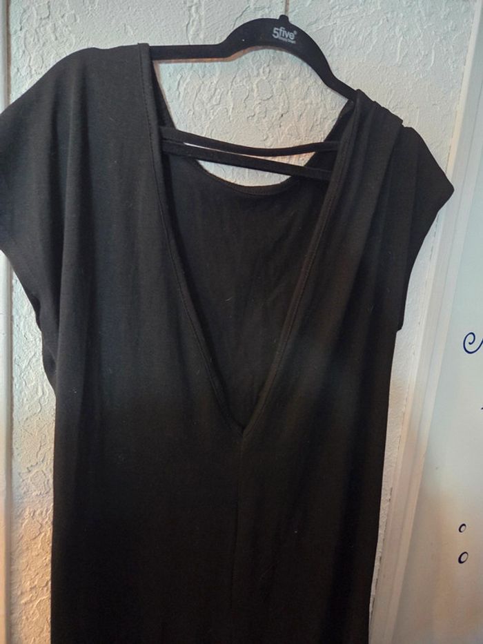 Robe t shirt ouverture dos noire - photo numéro 2