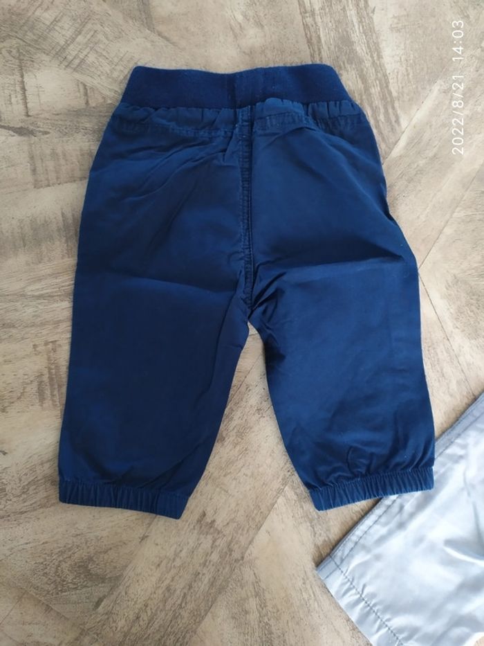Lot 2 pantalons 6 mois - photo numéro 3