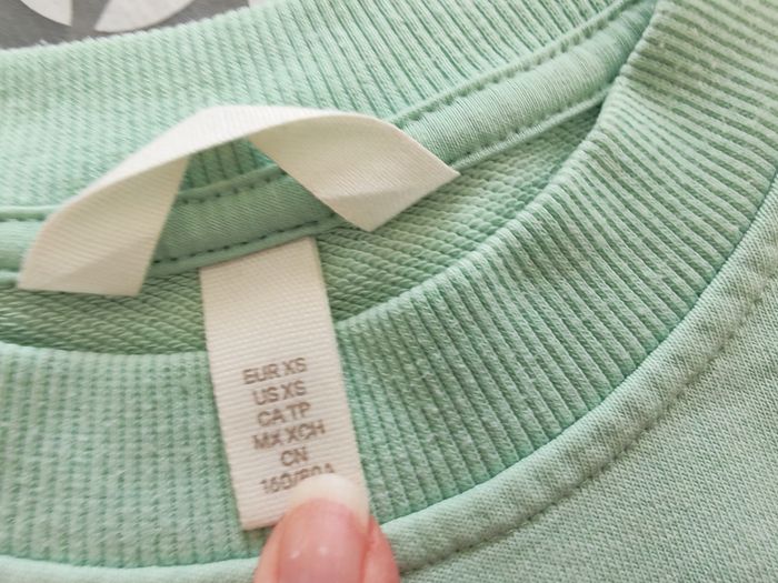 Sweat femme - photo numéro 2