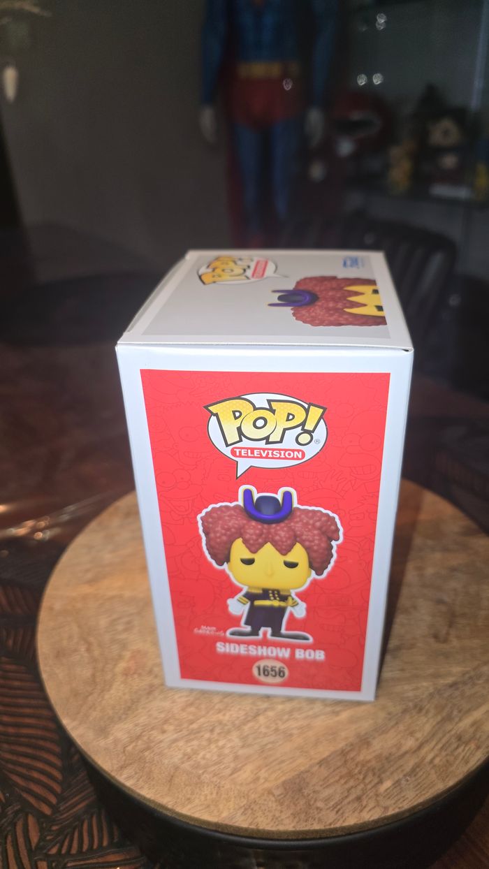 Funko pop simpson tahiti bob - photo numéro 2