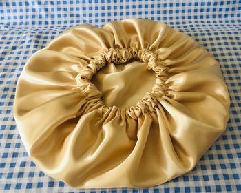 bonnet satin reversible
