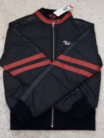 Veste neuve avec etiquette (taille M)