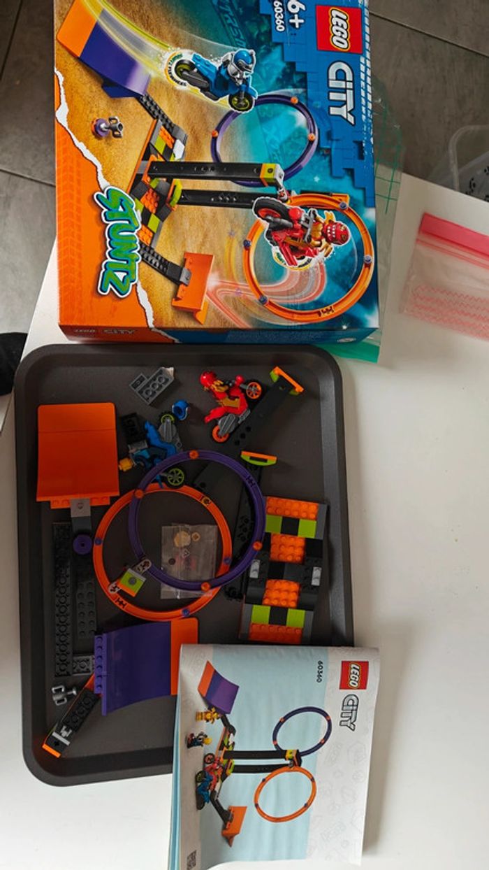 Lego 60360