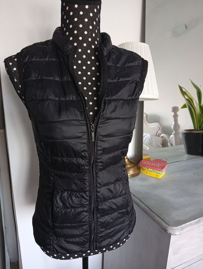 Doudoune sans manches. H&M 34