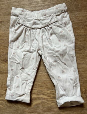 Pantalon à fleurs 🌸