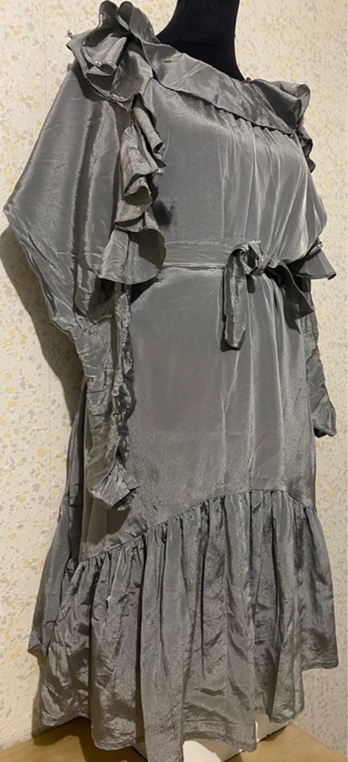 Magnifique robe vintage gris volant reflet argenté 42 44 - photo numéro 2