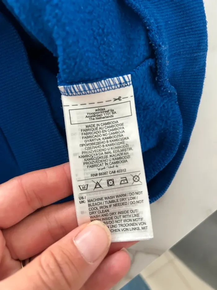 Sweat-shirt adidas taille 2/3 ans - photo numéro 4