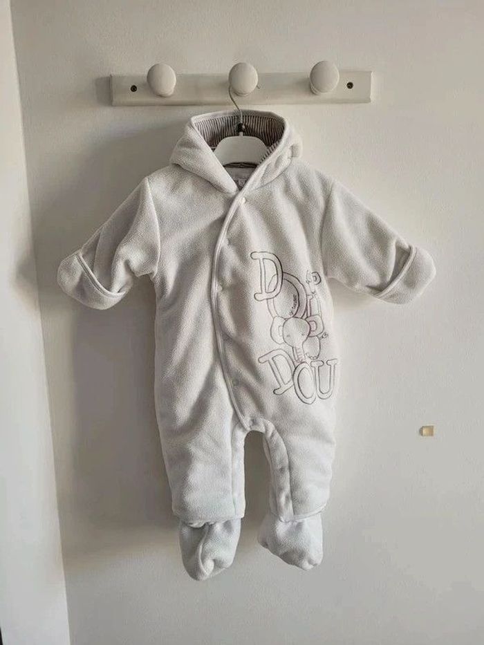 combi-pilote à capuche 6 mois 67 cm - photo numéro 2