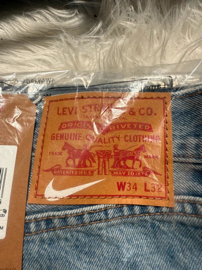 Nike Levi’s Jean collection exclusive 34x32