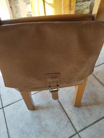 Sac à bandoulière et rabat