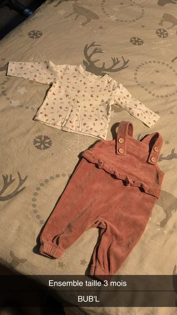 Ensemble fille taille 3 mois 