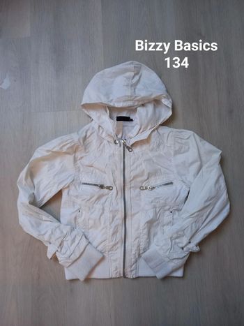 Veste legère d'été taille 134