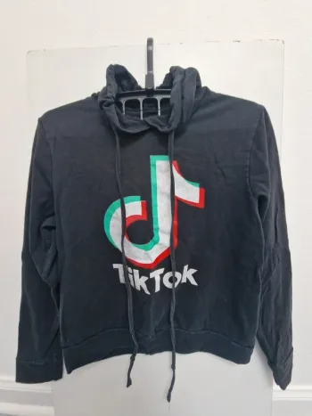 Pull filles (12A)