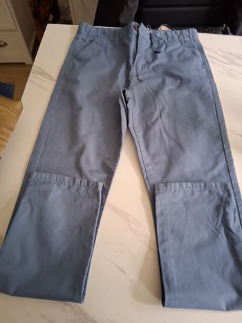 Pantalon bleu " t -10 ans"