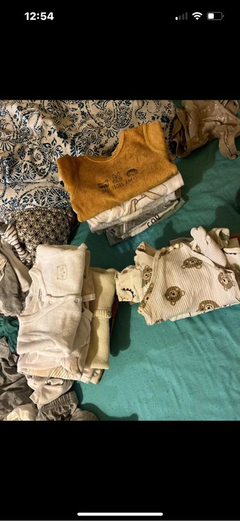 Lot vêtements bébé 1 mois