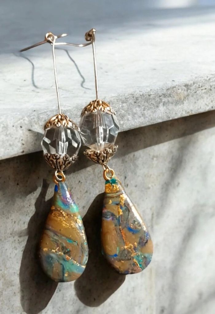 Boucles d'oreilles pendante forme gouttes - photo numéro 2