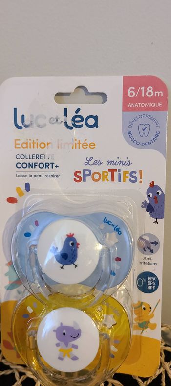 sucettes "LES MINIS SPORTIFS" Luc & Léa 6-18 mois