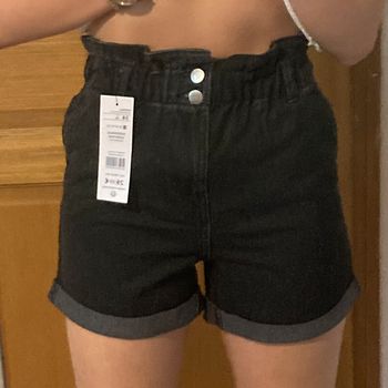 Short en jean noir